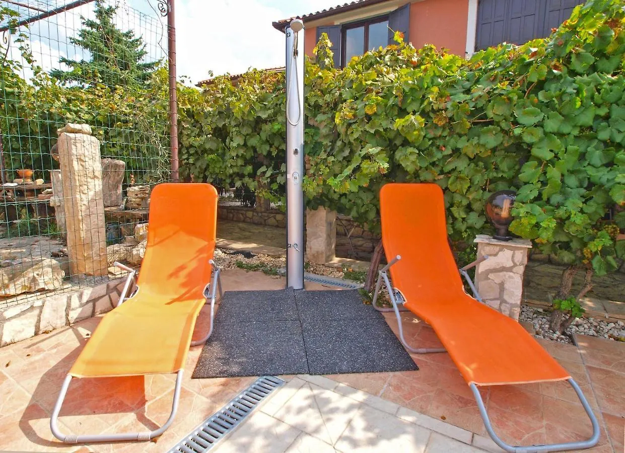 Dom wakacyjny Willa House Natasa 2133 Pula