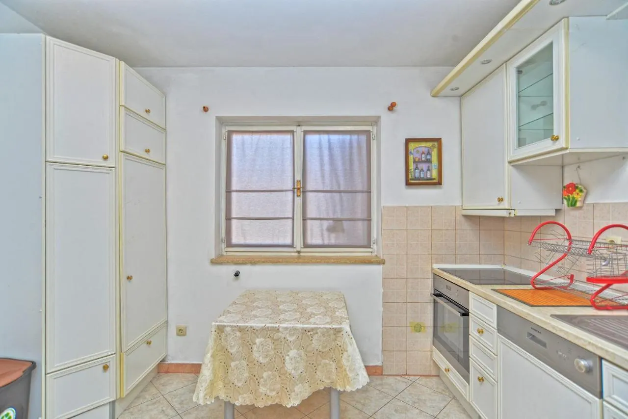 Willa House Natasa 2133 Pula